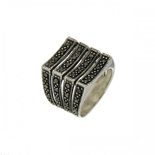 Silver marcasite ring