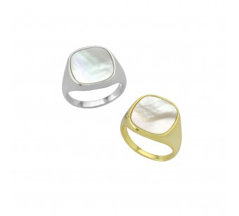 Ring with Mother of Pearl
