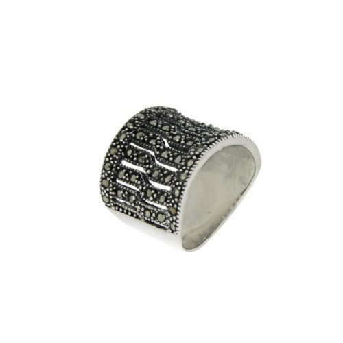 Silver marcasite ring