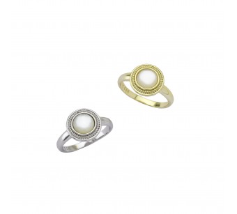 Solitaire Ring with Pearl