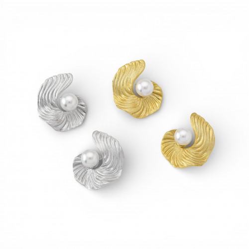 "Crumpled" Earrings with Pearl