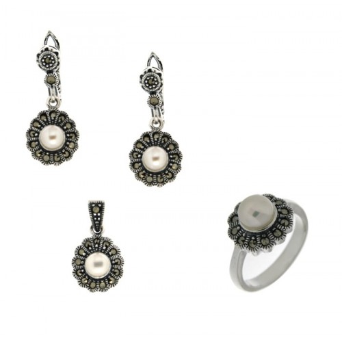 Silver marcasite jewellery set