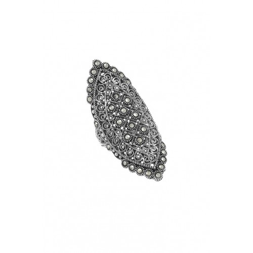 Ring with marcasite