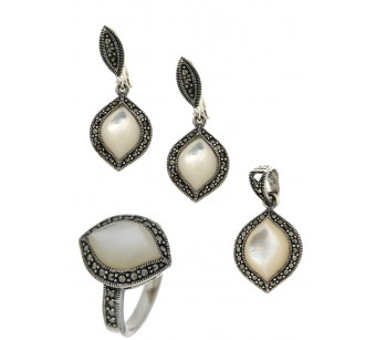 Silver marcasite jewellery set