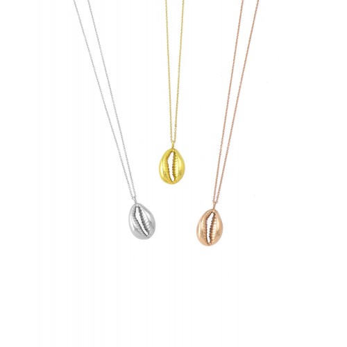 Clam necklace