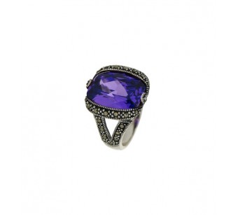 Silver marcasite ring