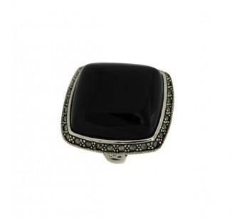 Silver marcasite ring