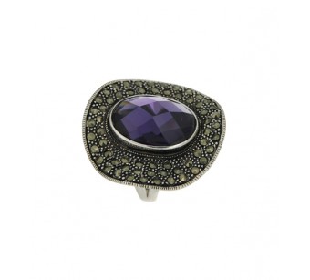 Silver marcasite ring