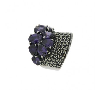 Silver marcasite ring
