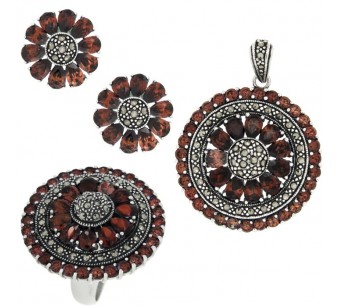 Silver marcasite jewellery set