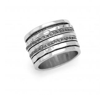 Spinning ring