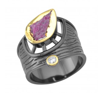 Black ring