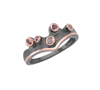 Black ring