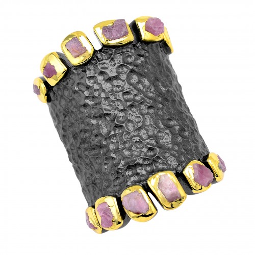 Black ring