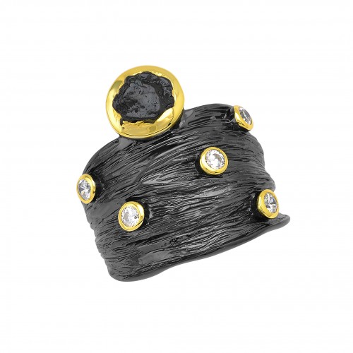Black ring