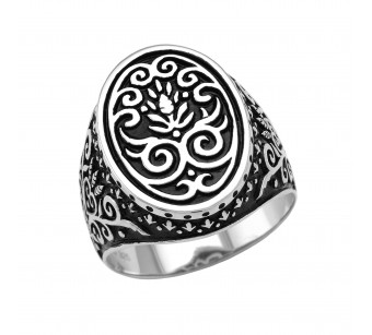 Men's silver ring