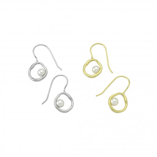 Hanging Hoop Earrings with Pearl