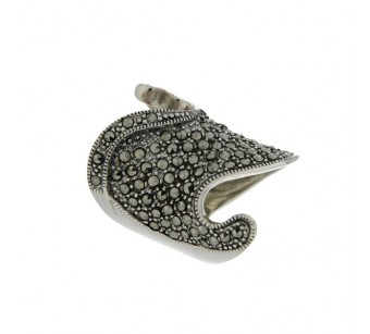 Silver marcasite ring